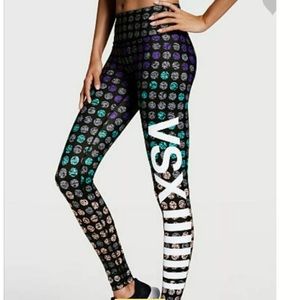 Bundle‼️VSX limited edition leggings and sport bra
